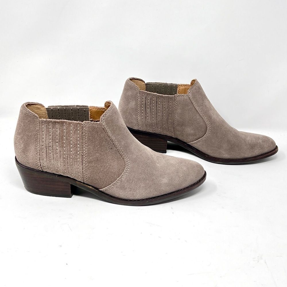 Lucky Brand Folley Taupe Suede Leather Pull On Low Block Heel Bootie 7.5